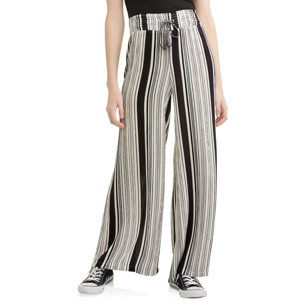NO BOUNDARIES Striped Flowy Pants with Tassel